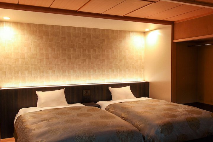 Room 17 of 68