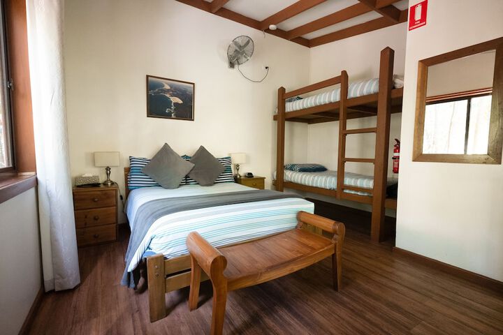 Room 5 of 49
