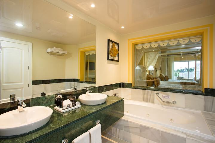 Bath Interior