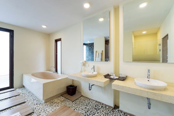 Bath Interior