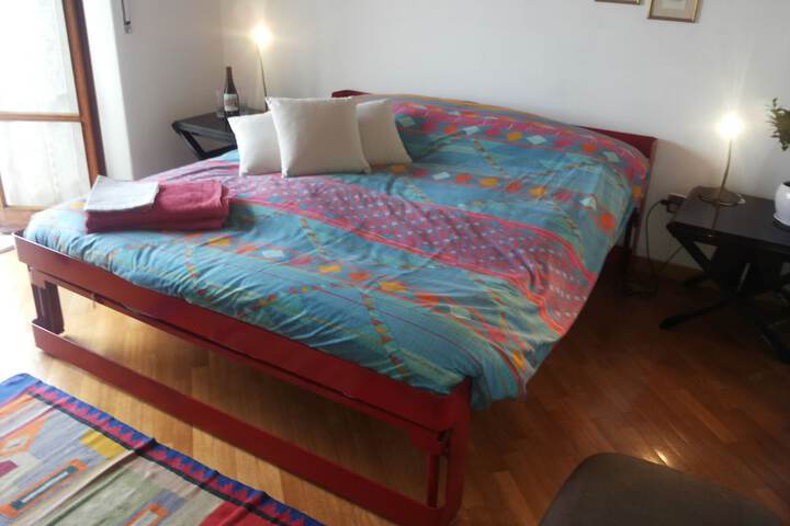 Room 3 of 42