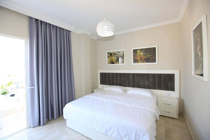 Room 4 of 46