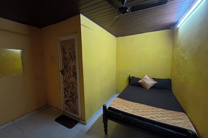 Room 3 of 36