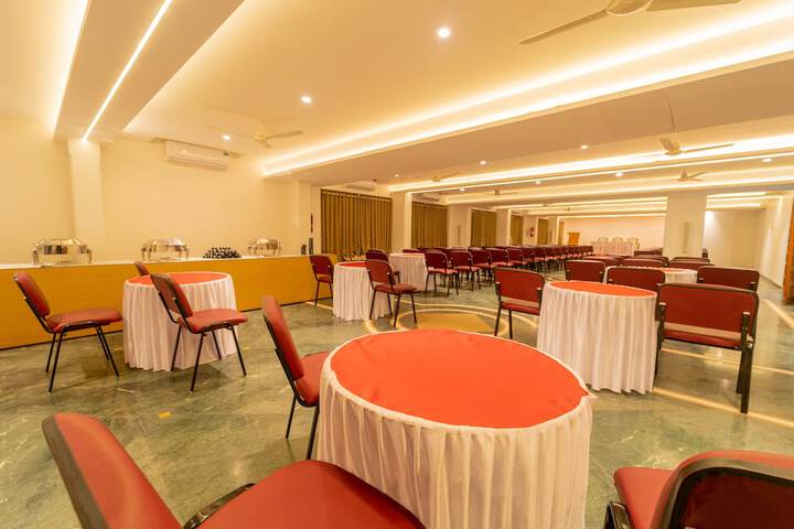 Business Center 45 of 55