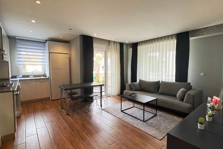 Room 21 of 43
