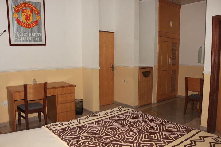 Room 5 of 29