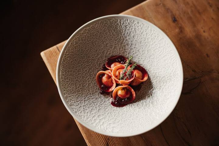 Dining 62 of 87