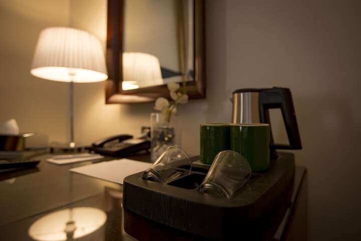Room 11 of 60