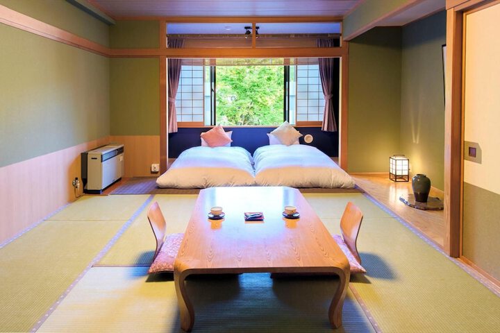 Room 21 of 57