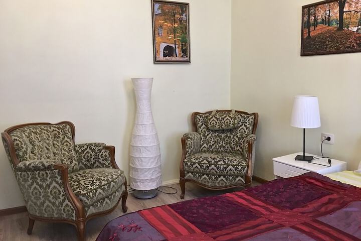 Room 16 of 79