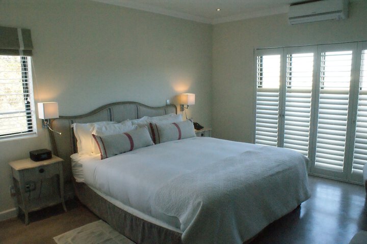Room 17 of 344