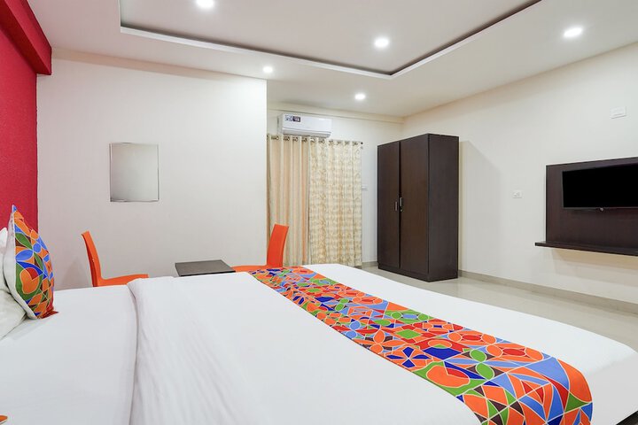 Room 19 of 33