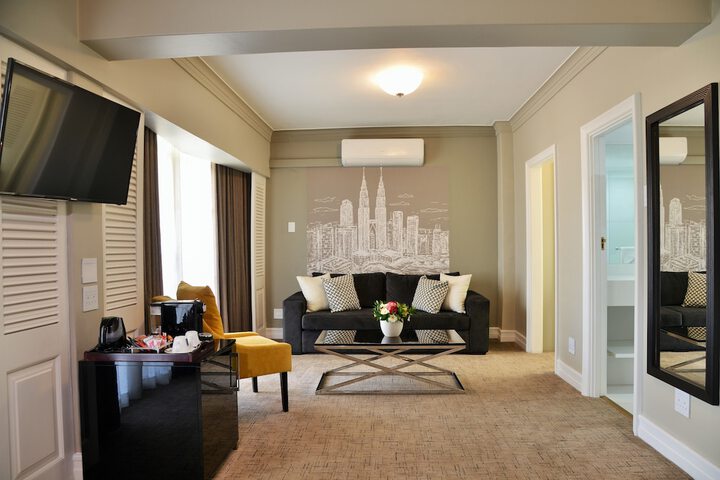 Room 19 of 43