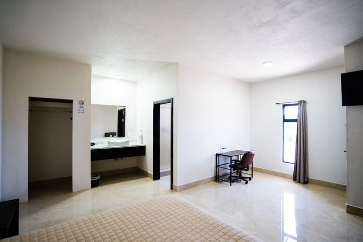 Room 67 of 211