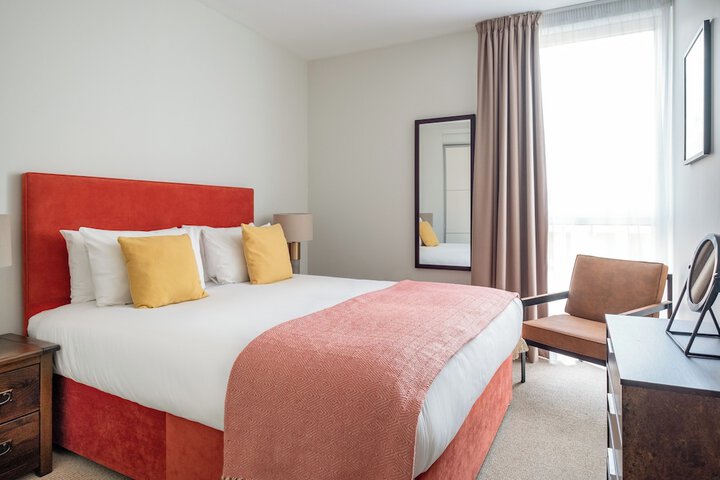Room 3 of 25