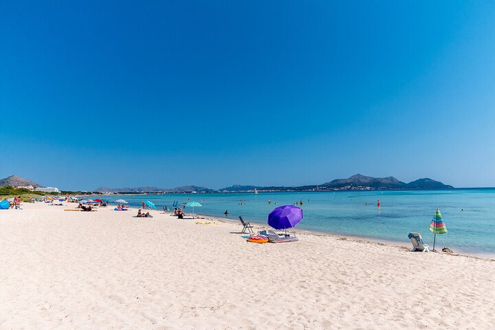 Beach 33 of 41