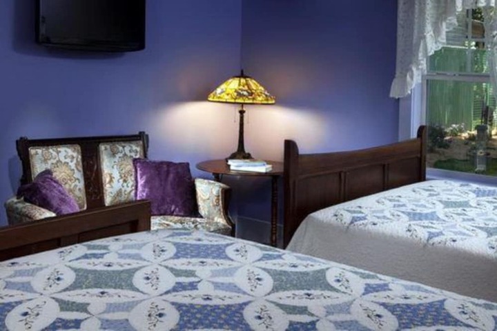 Room 20 of 62