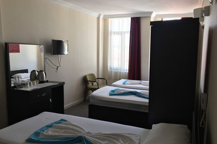 Room 43 of 57