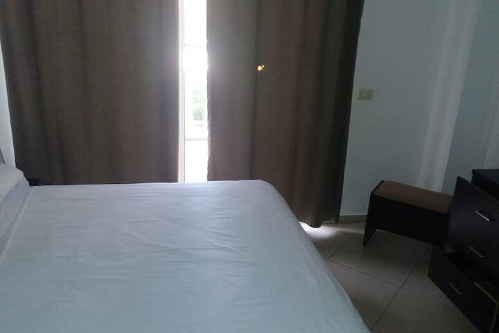 Room 12 of 67