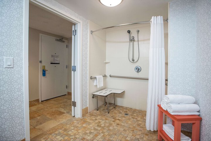 Bathroom shower