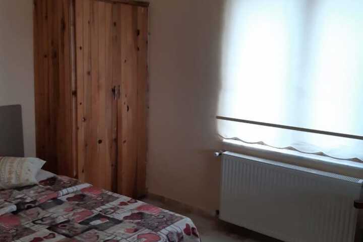 Room 5 of 29