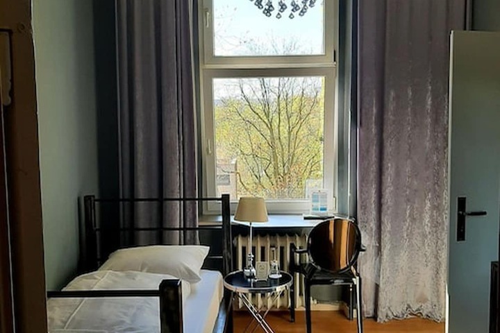 Room 11 of 47