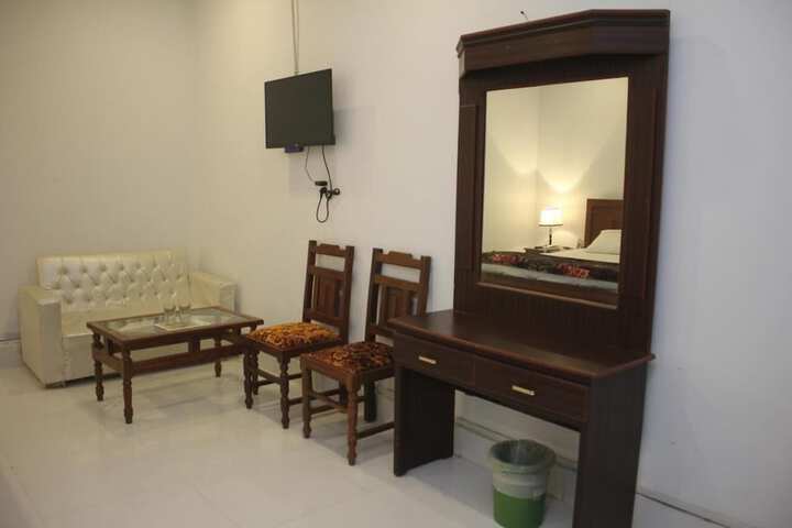Room 20 of 43