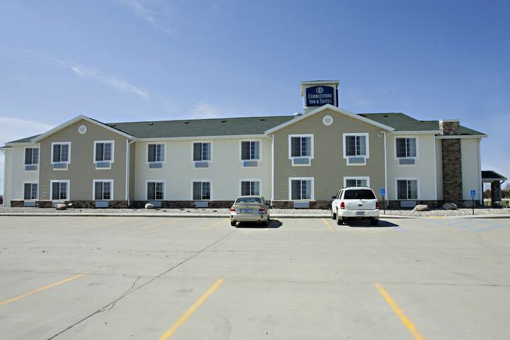 Hotel 37 of 38