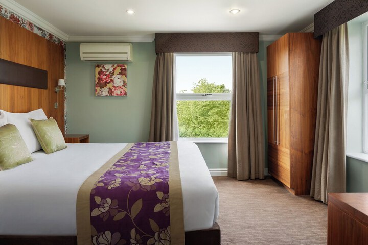 Room 20 of 52