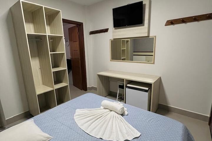 Room 15 of 154