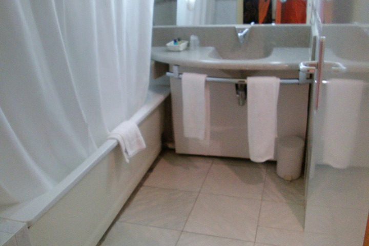 Photo 8