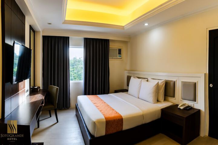 Room 5 of 22