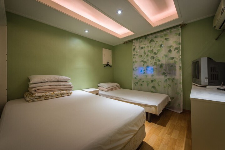 Standard Suite