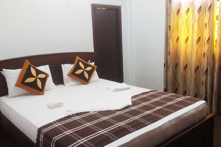 Room 18 of 49