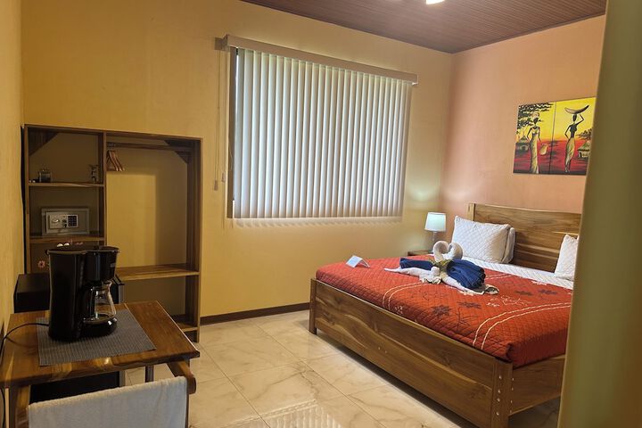 Room 86 of 141