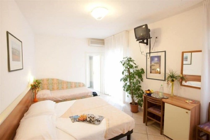 Guest Suite Photo