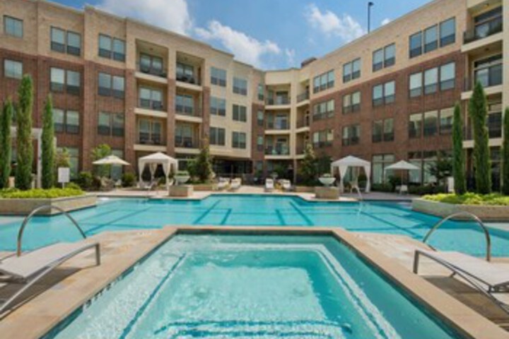 Pool 30 of 40