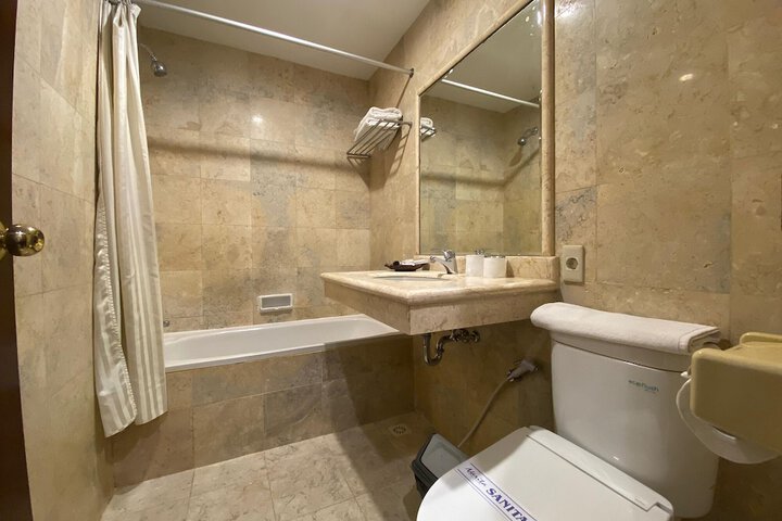 Bath Photo