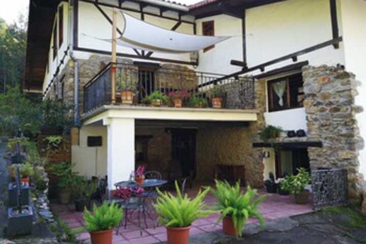 Hotel 9 of 93
