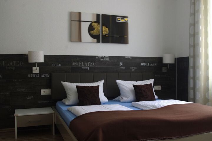 Room 6 of 41