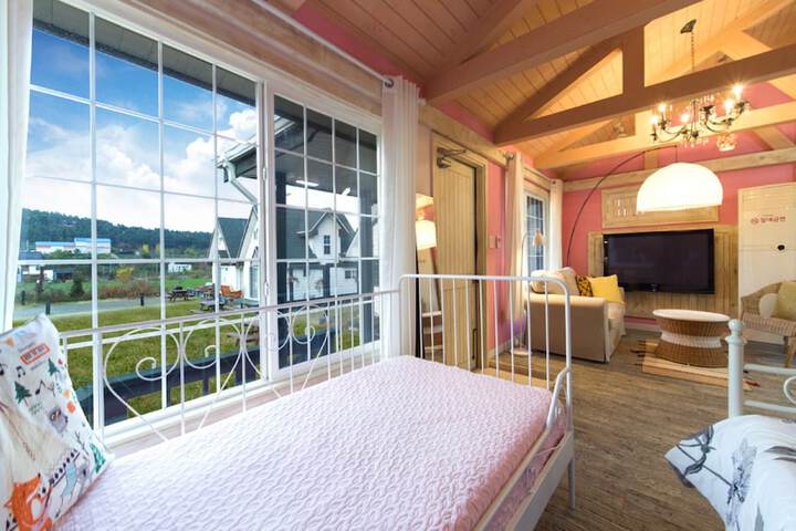 Inside Room Photo