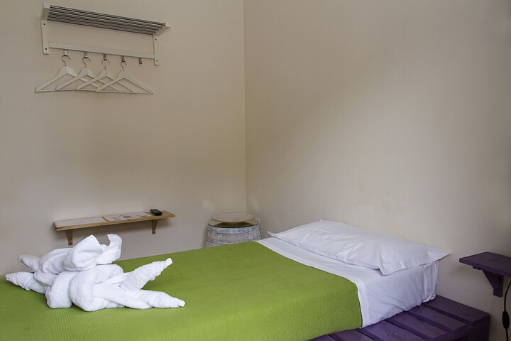 Room 17 of 23