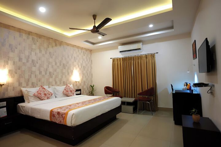 Room 17 of 32