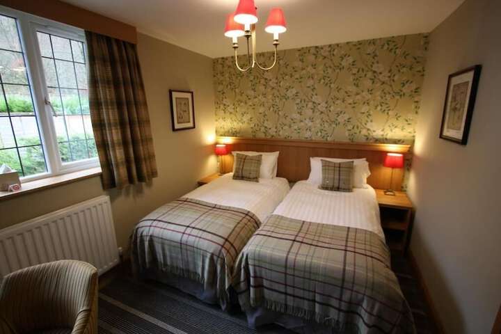 Room 3 of 60
