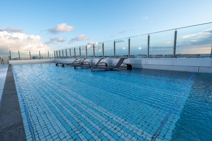 Pool 58 of 138