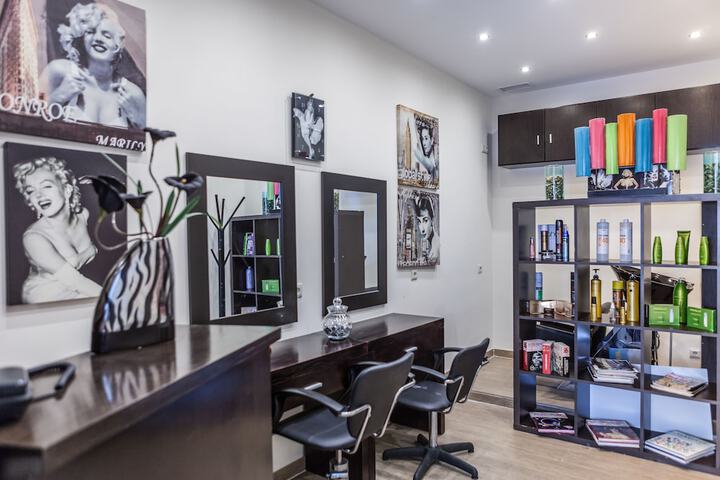 Hair salon