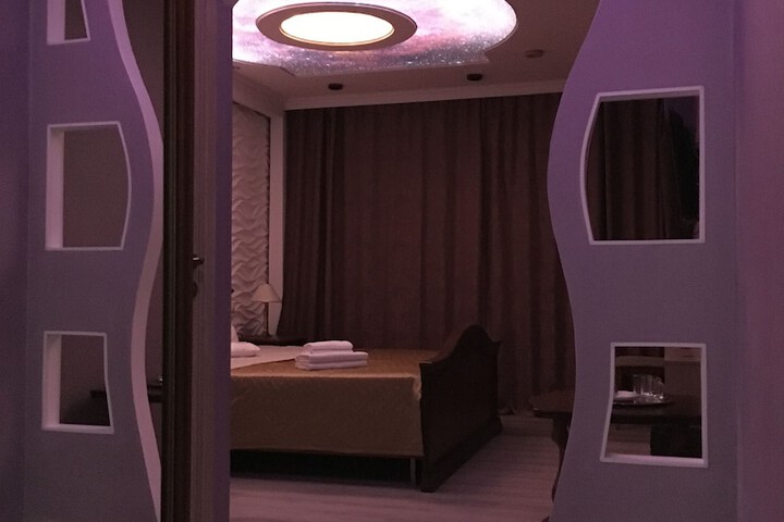 Room 55 of 68