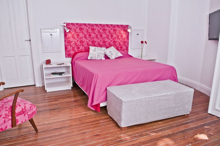 Room 7 of 25