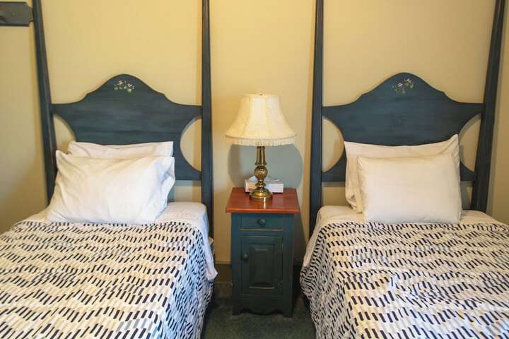 Room 6 of 31
