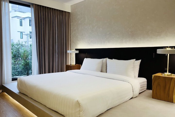 Room 25 of 113